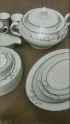 kutulu 84 parça 12 kişilik emsan yemek takımı