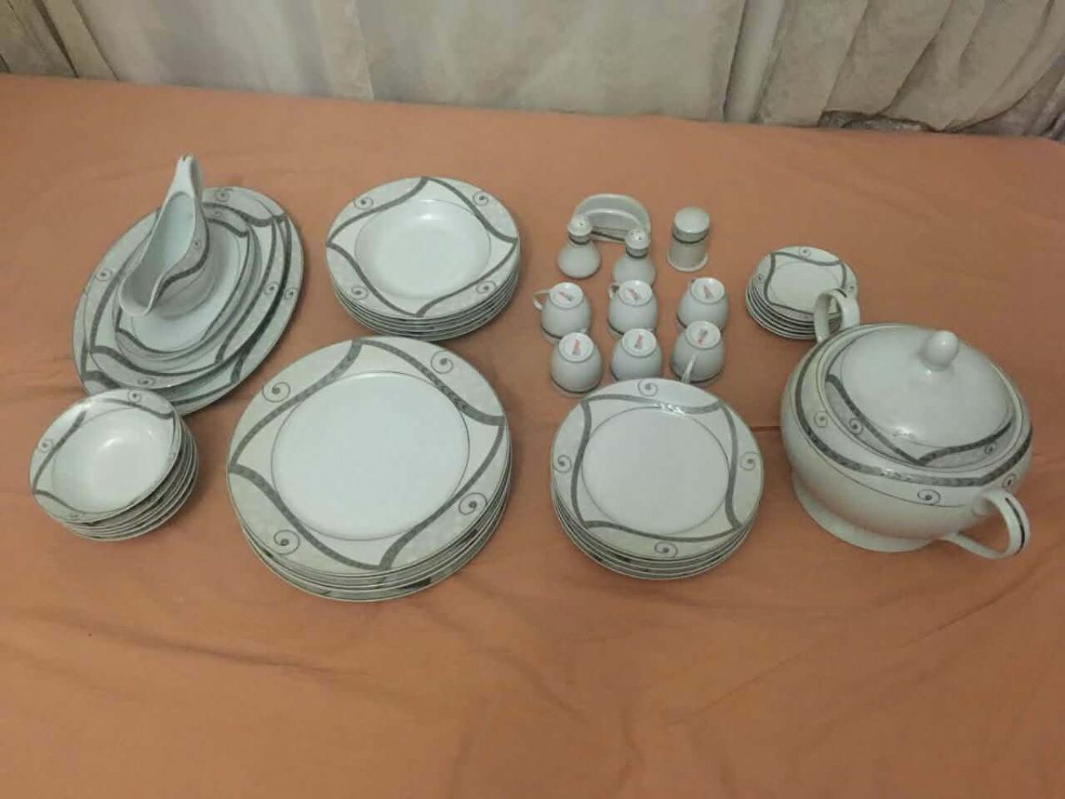Porselen 48 parça yemek takımı