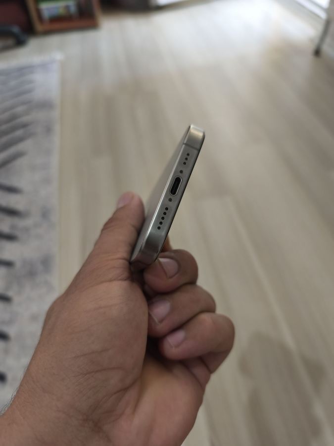 iPhone 15 Pro 128GB İyi Durumda