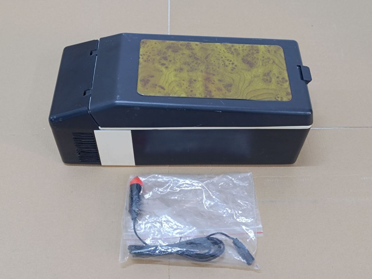 OTO ARAÇ MİNİ BUZDOLABI 12V FAN SOĞUTUCU