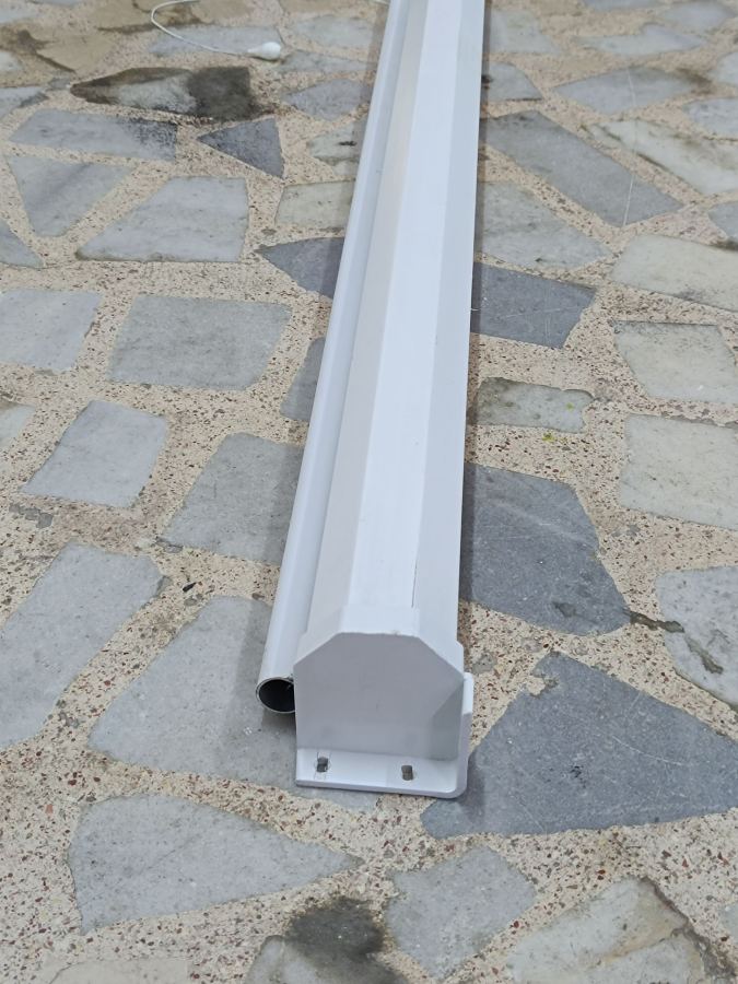 SİNEMA PERDE ÖLÇÜLERİ RESİM ÜZERİNDE YAZIYOR